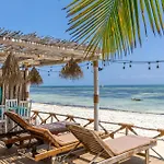 Pili Pili Beach House